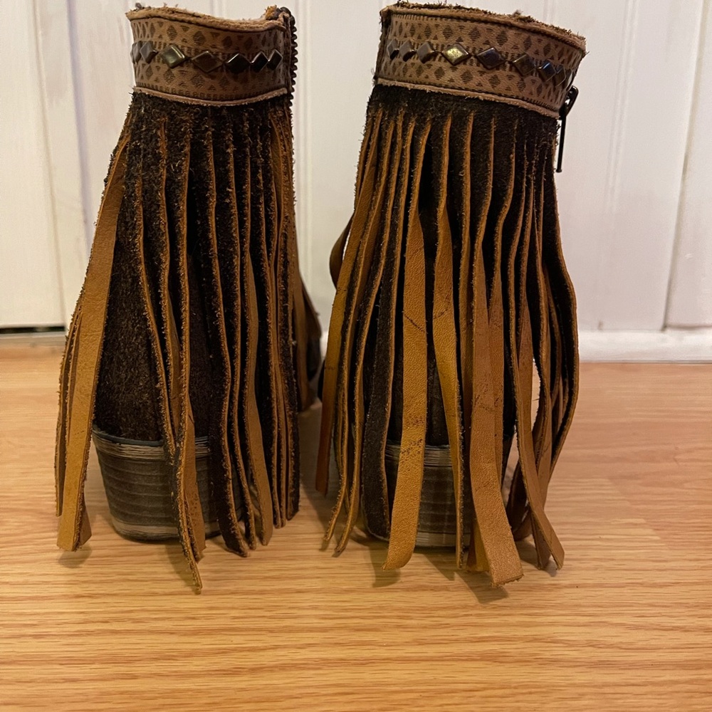 Fringe booties - Picture 5 of 5